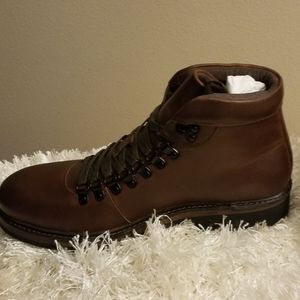 KENNETH COLE BOOTS